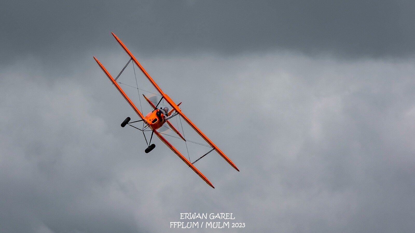 Gray Light Aviation - Revendeur ULM Stampe SV4-RS